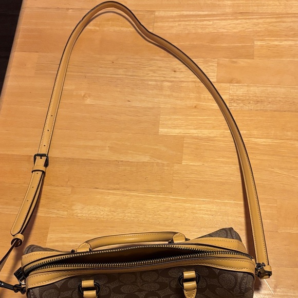 EUC Coach Rowan Satchel, Brown and Honey - Picture 6 of 7